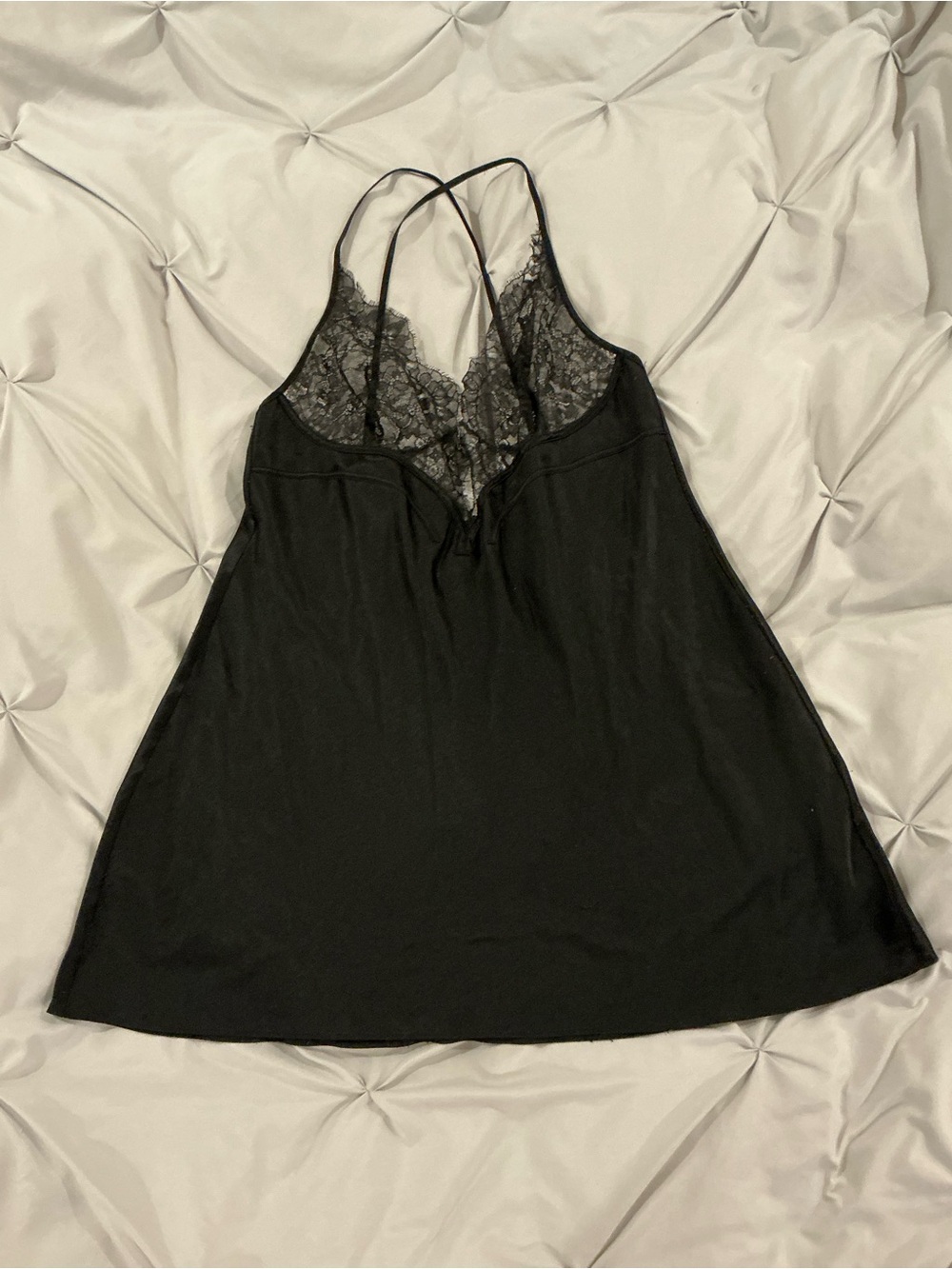 EUC Womens Victoria Secret Black Lace Satin Nightie/Slip - Size XL.